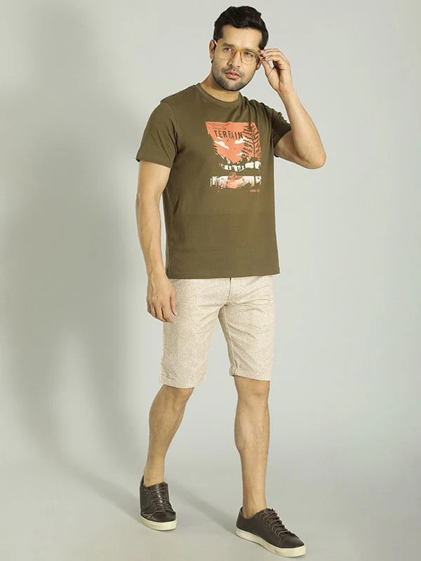 Indian Terrain Men's Slim Fit Solid Khaki Shorts